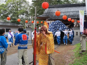 豊龍神社の大獅子行列